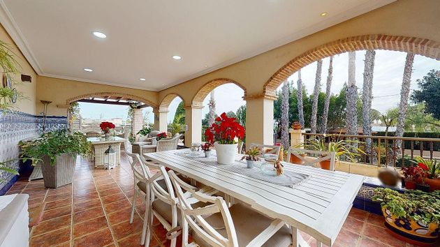 Foto 1 de Chalet en venta en Peña de las Águilas de 3 habitaciones con terraza y piscina