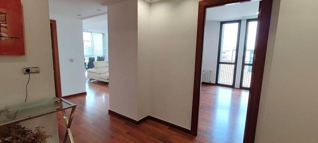 Foto 2 de Pis en venda a Centro - Elche de 4 habitacions amb garatge i balcó