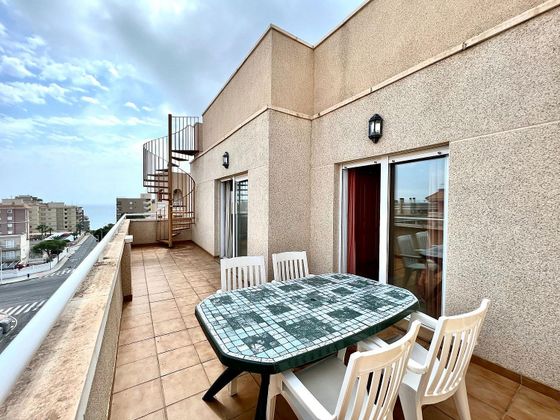 Foto 2 de Ático en venta en Los Arenales del Sol de 3 habitaciones con terraza y piscina