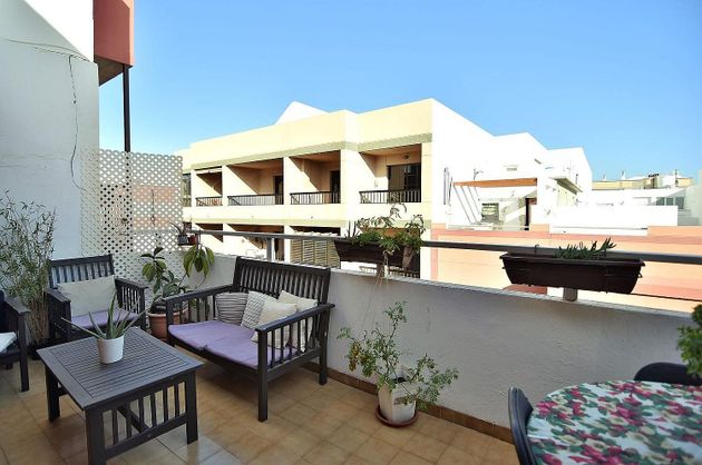Foto 1 de Àtic en venda a Playa de Arinaga de 2 habitacions amb terrassa