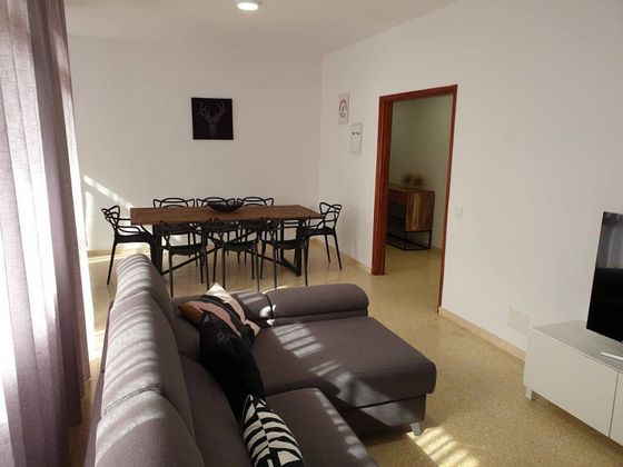 Foto 1 de Pis en lloguer a Vecindario norte-Cruce Sardina de 4 habitacions amb terrassa i mobles