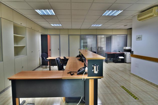 Foto 2 de Venta de oficina en Vecindario norte-Cruce Sardina con aire acondicionado y ascensor