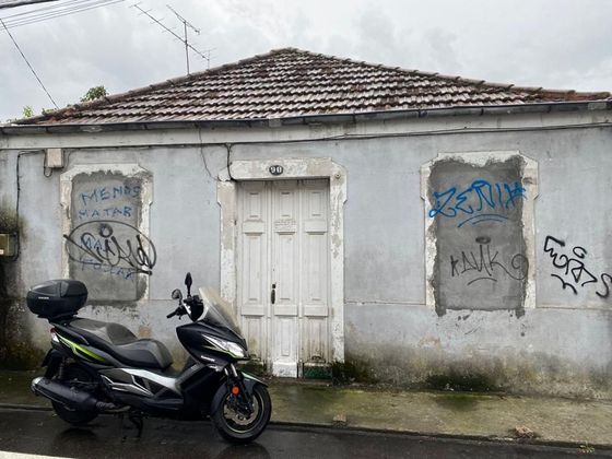Foto 1 de Venta de chalet en Salgueira - O Castaño de 3 habitaciones con garaje y jardín