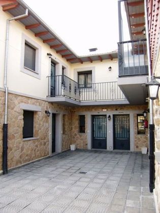 Foto 2 de Pis en venda a Vallejera de Riofrío de 1 habitació amb piscina i garatge