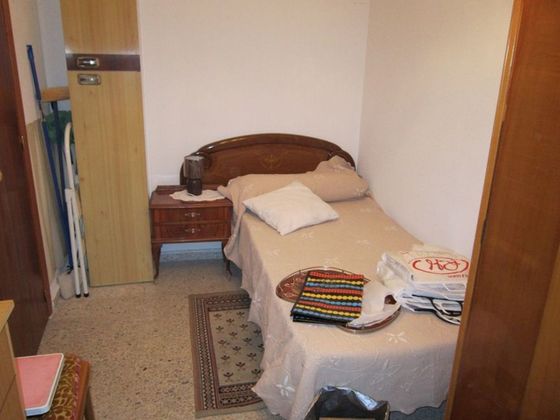 Foto 1 de Piso en venta en Béjar de 3 habitaciones con terraza y calefacción