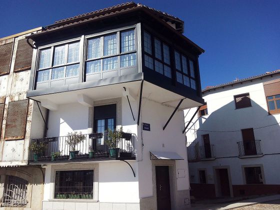 Foto 1 de Casa en venda a Puerto de Béjar de 2 habitacions amb terrassa i aire acondicionat