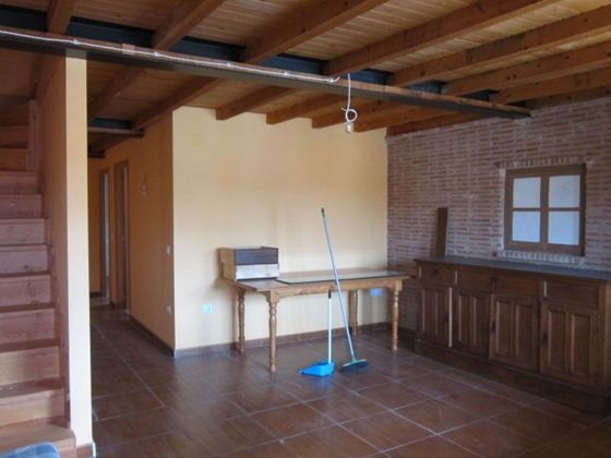 Foto 1 de Casa en venda a Cantagallo de 3 habitacions amb terrassa