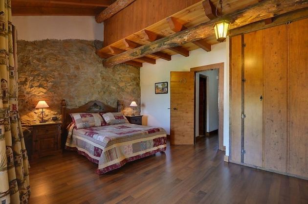 Foto 1 de Casa en venda a Neila de San Miguel de 4 habitacions amb terrassa i calefacció