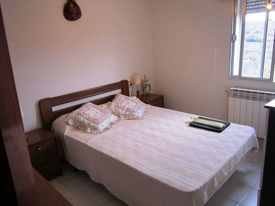 Foto 2 de Piso en venta en Béjar de 3 habitaciones con terraza y calefacción