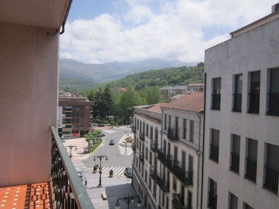 Foto 1 de Dúplex en venda a Béjar de 6 habitacions amb terrassa i balcó