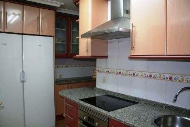 Foto 2 de Piso en venta en Béjar de 4 habitaciones con terraza y calefacción