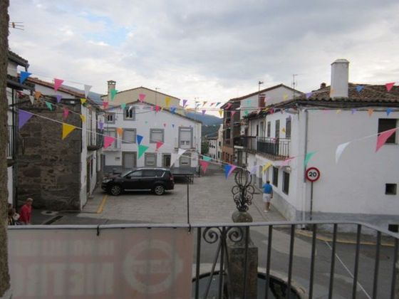 Foto 2 de Casa en venta en Béjar de 3 habitaciones con terraza y garaje