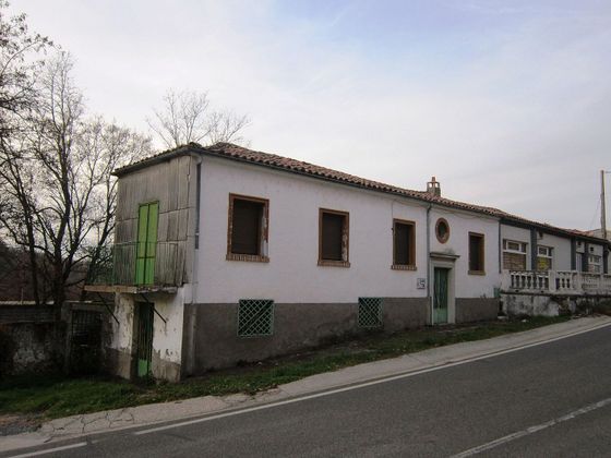 Foto 1 de Edificio en venta en Puerto de Béjar de 196 m²