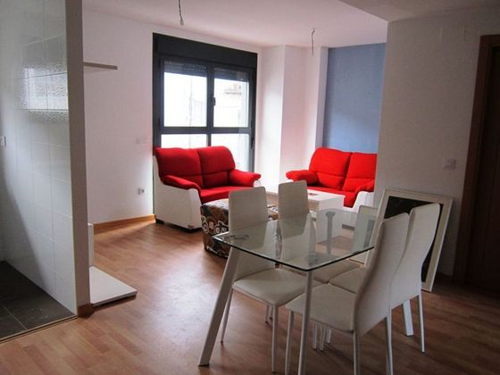 Foto 1 de Pis en venda a Béjar de 2 habitacions amb mobles i calefacció