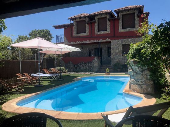 Foto 1 de Casa en venda a Calzada de Béjar (La) de 5 habitacions amb terrassa i piscina