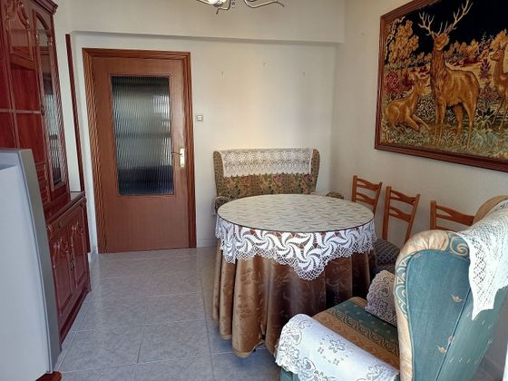 Foto 2 de Piso en venta en Béjar de 3 habitaciones con balcón y calefacción