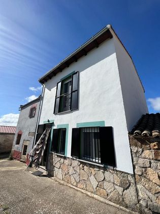 Foto 1 de Venta de chalet en Cabeza de Béjar (La) de 4 habitaciones y 80 m²