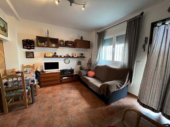 Foto 2 de Venta de chalet en Cabeza de Béjar (La) de 4 habitaciones y 80 m²