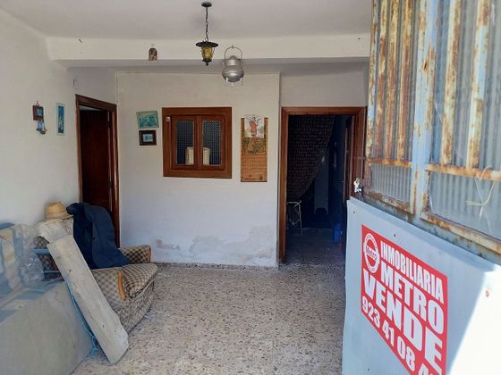 Foto 2 de Venta de casa en Vallejera de Riofrío de 4 habitaciones y 245 m²