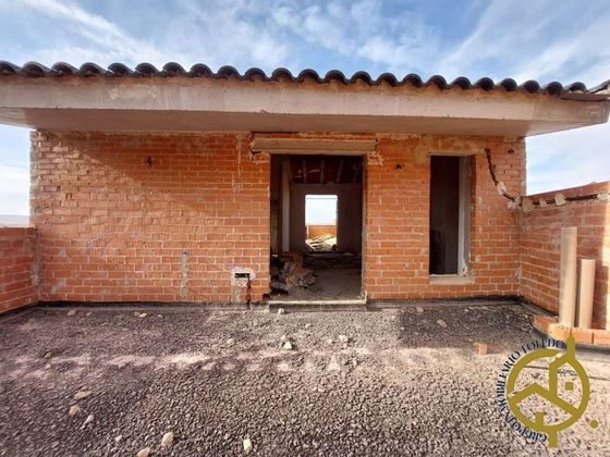 Foto 2 de Casa en venda a Consuegra de 3 habitacions amb garatge