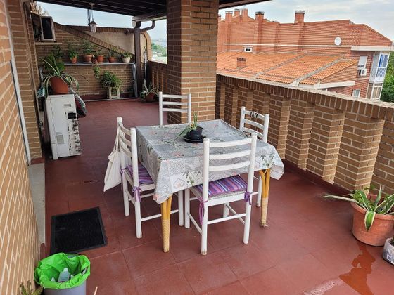 Foto 2 de Ático en venta en Guardia Civil - Zona industrial de 5 habitaciones con terraza y aire acondicionado