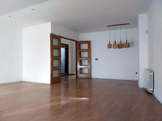 Foto 1 de Venta de piso en Mallén de 2 habitaciones y 114 m²