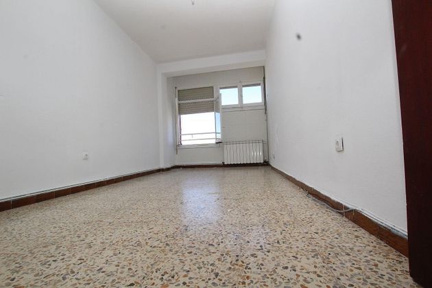 Foto 1 de Venta de piso en Almunia de Doña Godina (La) de 4 habitaciones con terraza y balcón
