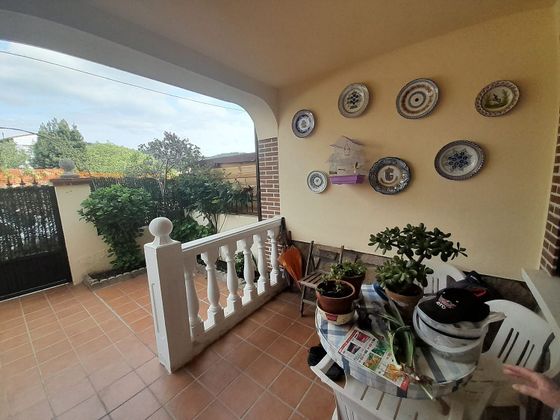 Foto 2 de Casa en venda a Santa María del Tiétar de 3 habitacions amb terrassa i balcó