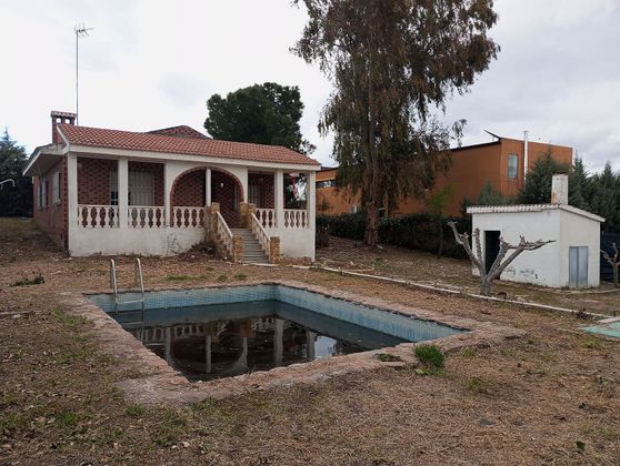 Foto 1 de Xalet en venda a avenida Aviación de 4 habitacions amb terrassa i piscina