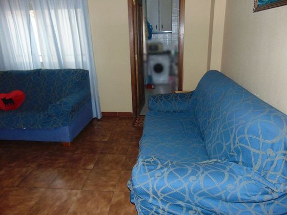 Foto 2 de Piso en venta en Valdepeñas de 1 habitación con aire acondicionado y ascensor