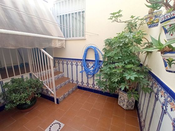 Foto 1 de Casa adossada en venda a Hellín de 4 habitacions amb terrassa i piscina