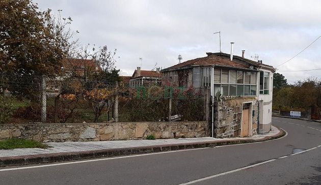 Foto 2 de Casa en venda a San Cibrao das Viñas de 5 habitacions amb terrassa i garatge