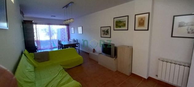 Foto 1 de Casa adossada en venda a Pereiro de Aguiar (O) de 3 habitacions amb piscina i garatge