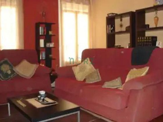 Foto 2 de Piso en venta en Casco Viejo de 3 habitaciones y 160 m²