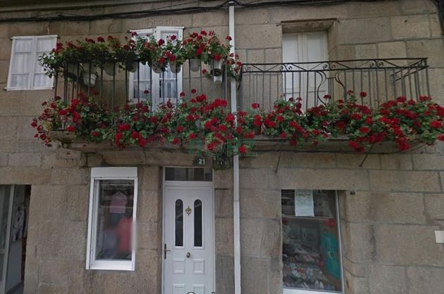 Foto 1 de Casa adossada en venda a calle Centro de 5 habitacions amb terrassa i calefacció