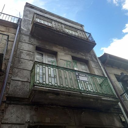 Foto 1 de Casa en venda a Ribadavia de 4 habitacions amb balcó