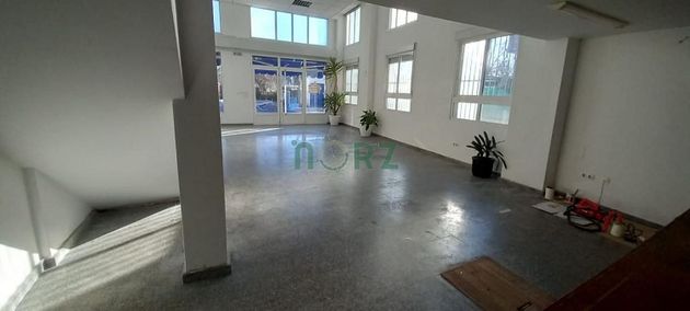 Foto 2 de Alquiler de local en Xinzo de Limia de 140 m²