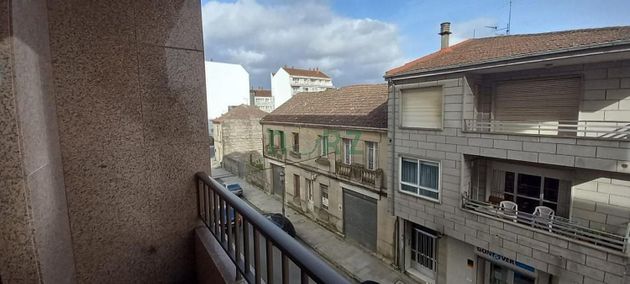 Foto 1 de Piso en venta en Carballiño (O) de 3 habitaciones con terraza y balcón