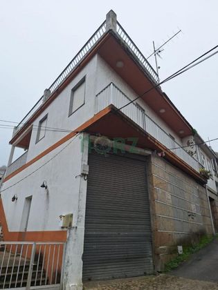 Foto 1 de Venta de chalet en Beade de 3 habitaciones con terraza y garaje
