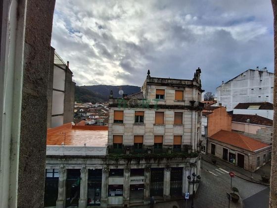 Foto 2 de Pis en venda a Ribadavia de 5 habitacions amb terrassa i balcó