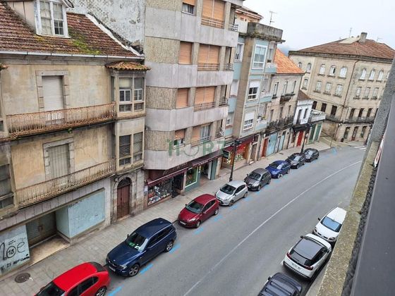 Foto 1 de Pis en venda a Ribadavia de 5 habitacions amb terrassa i garatge