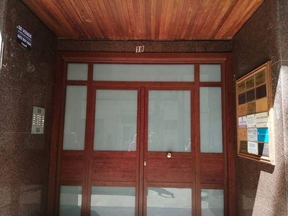 Foto 1 de Oficina en venta en Centro - Gandia con aire acondicionado