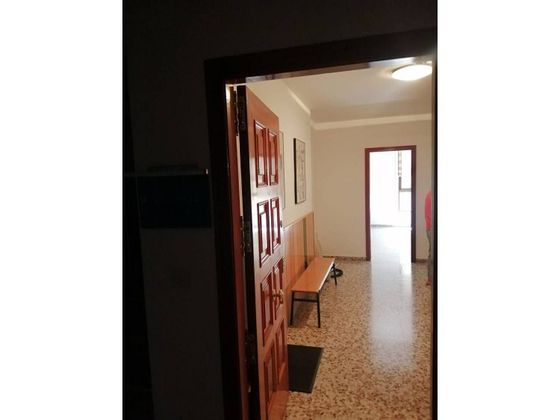 Foto 2 de Oficina en venta en Centro - Gandia con aire acondicionado