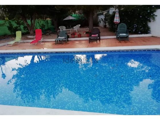 Foto 1 de Chalet en venta en Palma de Gandía de 4 habitaciones con terraza y piscina