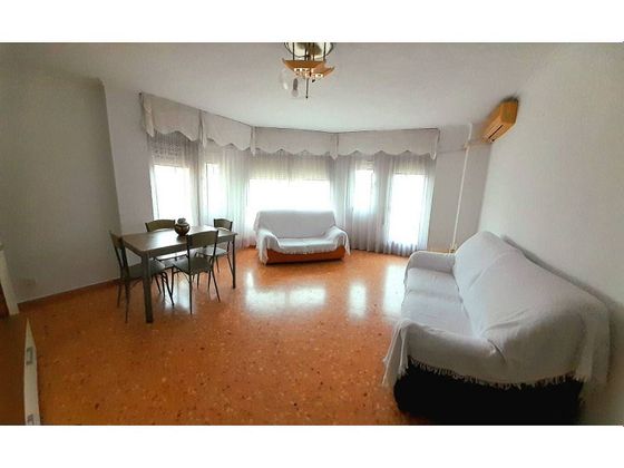 Foto 1 de Pis en venda a Centro - Gandia de 3 habitacions amb garatge i balcó