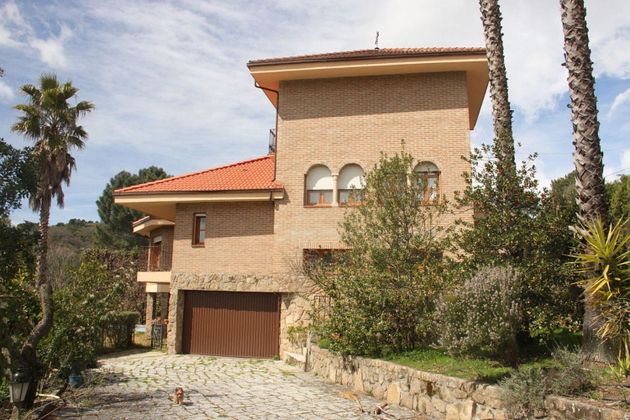 Foto 2 de Xalet en venda a calle Miguel Cervantes de 5 habitacions amb terrassa i piscina