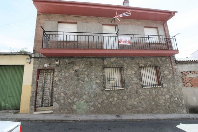 Foto 1 de Casa en venta en calle Victoria de 6 habitaciones con terraza y piscina