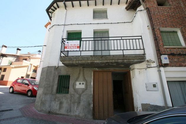 Foto 1 de Xalet en venda a calle De Regino Créspo Gonza de 3 habitacions amb balcó