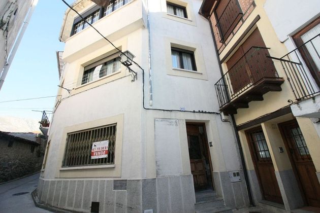 Foto 1 de Venta de chalet en calle Higuerilla de 4 habitaciones con calefacción