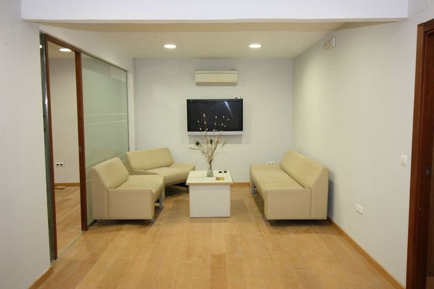 Foto 1 de Oficina en venda a plaza De San Pedro de 148 m²